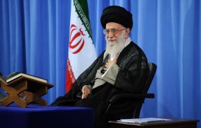 دیدار شرکت‌کنندگان در مسابقات بین‌المللی قرآن کریم با رهبر معظم انقلاب