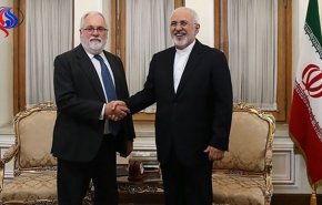 رایزنی کمیسر انرژی اتحادیه اروپا با ظریف برای حفظ برجام