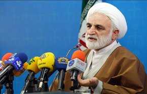 شکنجه و به کما رفتن بقایی و مشایی تکذیب شد /  «کلانتری» در حیطه کاری خود حرف بزند
