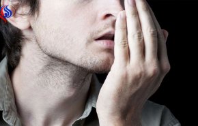 طريقة مبتكرة لكشف رائحة الفم الكريهة والتخلص منها!