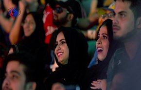 شاهد الدرون بدلا عن عارضات الازياء في السعودية بين السخرية والرعب!