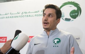 نائب الاتحاد السعودي يطرد مراسل 