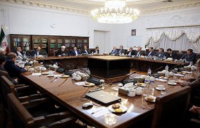 ملت ایران هرگز برابر توطئه‌های دولت آمریکا تسلیم نمی‌شود
