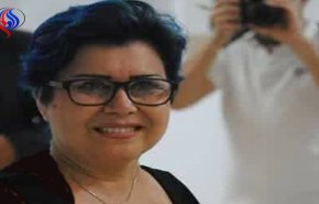 ما قصة الفنانة التشكيلية التي منعتها الإخبارية السورية من الظهور على شاشتها؟!