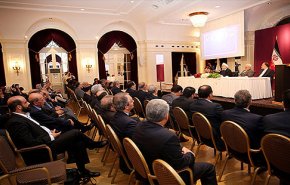 روحانی: اگر توانستید جلوی صادرات نفت ایران را بگیرید تا نتیجه‌اش را ببینید/ ملت ایران هیچگاه برابر فشار خارجی زانو نمی زند
