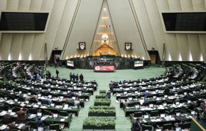 مجلس برای بررسی شرایط اقتصادی جلسه غیرعلنی تشکیل داد