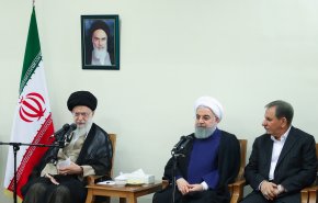 اشکالات نظام بانکی و نقدینگی، ارتباطی با تحریم و فشارهای خارجی ندارد/ هماهنگی کامل قوا و دستگاهها برای خنثی کردن توطئه‌های امریکایی‌ها ضروری است