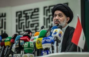 نماینده آیت‌الله سیستانی: خدمت رسانی با شعار تحقق نمی‌یابد