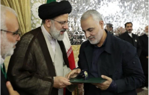 سرلشکر قاسم سلیمانی خادم حرم امام رضا(ع) شد