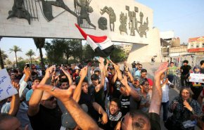 تجدد التظاهرات في بغداد والسلطات تقطع الطرق
