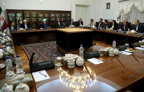 تقویت هماهنگی و همدلی هرچه بیشتر دولت و مجلس برای رفع مشکلات مردم ضروری است/ دولت برای عمل به وعده های خود مصمم است