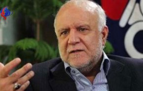 زنگنه: 2 نرخی شدن قیمت بنزین شایعه است