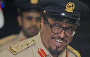 مجددا... ضاحي خلفان يشعل المواقع بتغريدة عن 