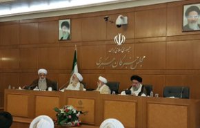 آیت الله جنتی: لزوم تشکیل خارج از نوبت دادگاه مفسدان اقتصادی