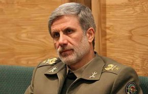 وزیر دفاع: نیروهای مسلح خود را موظف به حمایت از تولید ملی می‌دانند