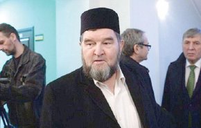السلطات الروسية تنقل إماما مسجونا إلى المستشفى