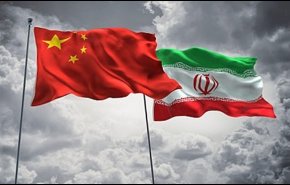 تحلیلگر آلمانی: تصور پیروی چین از تحریم‌های نفتی آمریکا علیه ایران احمقانه است