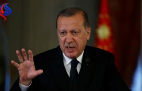 تماس تلفنی اردوغان با ترزا می برای برون‌رفت از بحران اقتصادی
