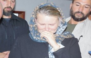 گریه نماینده سازمان ملل برای دانش آموزان یمنی
