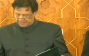«عمران‌خان» رسماً نخست‌وزیر پاکستان شد