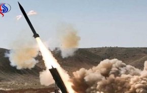ارتش یمن مقر فرماندهی متجاوزان را هدف موشک بالستیک قرارداد