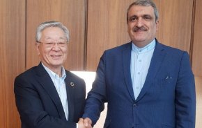 ژاپن روابط خود با ایران را تقویت می کند
