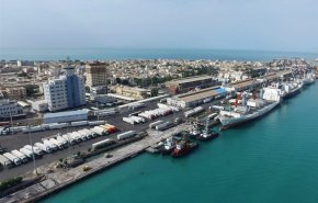 توفر الارضية لرسو السفن بطاقة استيعاب 20 الف طن في ميناء بوشهر