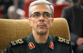سرلشکر باقری: نیروهای مسلح طبق قانون اساسی تحت فرماندهی رهبری نظام قرار دارد
