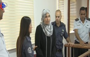 فلسطين... نقل الأسيرة الصحفية لمى خاطر إلى سجن 