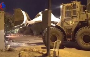 رژیم اشغالگر خانه یک شهید فلسطینی را منهدم کرد+ویدئو