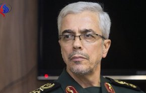 سردار باقری: کشورهای متخاصم اگر در تنگه هرمز فراتر از حقوق بین‌الملل عمل کنند، با اقدام نیروی دریایی سپاه مواجه می‌شوند