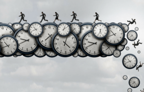 كيف يُضيع المدراء أوقات الموظفين؟
