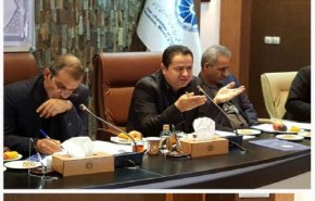 مسوول ايراني يدعو لتسهيل تصدير السلع الی العراق 