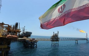 تاکید مقام آمریکایی بر مجازات شدید ناقضان تحریم ایران

