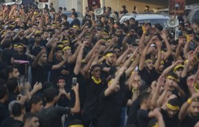 عزاداری بحرینی‌ها در شهر بدون حسینیه «حمد»
