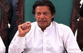 عمران خان: پاکستان متعهد به همکاری برای صلح افغانستان است
