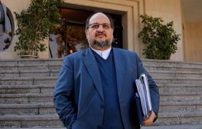وزیر صنعت، معدن و تجارت استعفا داد
