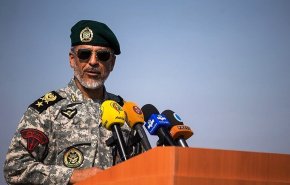 امیر سیاری: خلبانان جوان آماده دفاع از کشور هستند