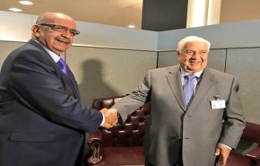 وزیر خارجه الجزایر: در کنار دولت سوریه هستیم

