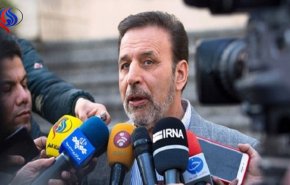 واعظی: نرخ دلار زیر 7500 تومان است