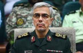 سرلشکر باقری: جزء 7 قدرت اول پهپادی جهان هستیم/ در مقابل تحرک تروریست ها در نزدیکی مرزها سکوت نخواهیم کرد