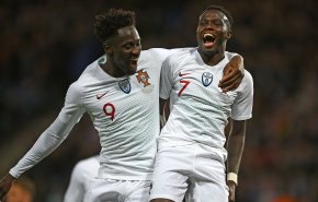 البرتغال تقسو على اسكتلندا 3-1 في غلاسكو