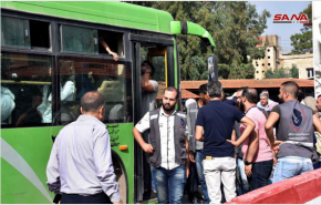 بازگشت صدها آواره سوری از لبنان از طریق 3 گذرگاه مرزی
