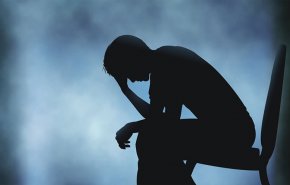 تجنب هذه الاطعمة لو مصاب بالاكتئاب