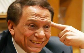 عادل إمام يكشف للمرة الأولى أحد أسراره الفنية ..
