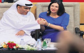 صورة تجمع وزيرة الاحتلال برئيس جودو الإمارت تثير الغضب في مواقع التواصل!