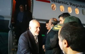 ظریف وارد پاکستان شد


