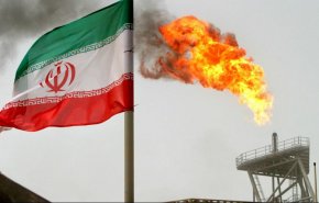تأثیر معکوس تحریم‌های نفتی ایران/ آیا کابوس گرانی بنزین در آمریکا محقق می‌شود؟
