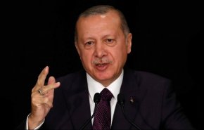 اردوغان: عملیات نظامی شرق فرات طی چند روز آینده کلید می خورد