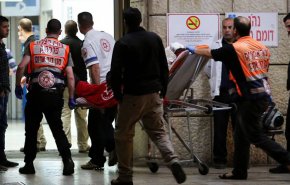 بالفيديو...إصابات بصفوف جنود الاحتلال في عملية طعن بالقدس المحتلة
